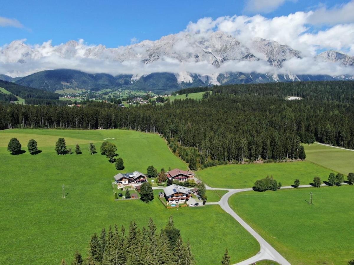 Haus Ferienglueck Apartment Ramsau am Dachstein Exterior photo