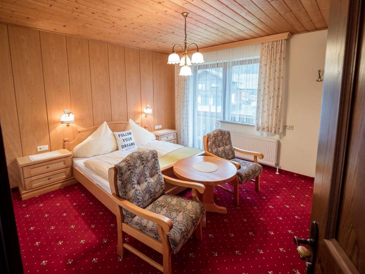 Haus Ferienglueck Apartment Ramsau am Dachstein Exterior photo