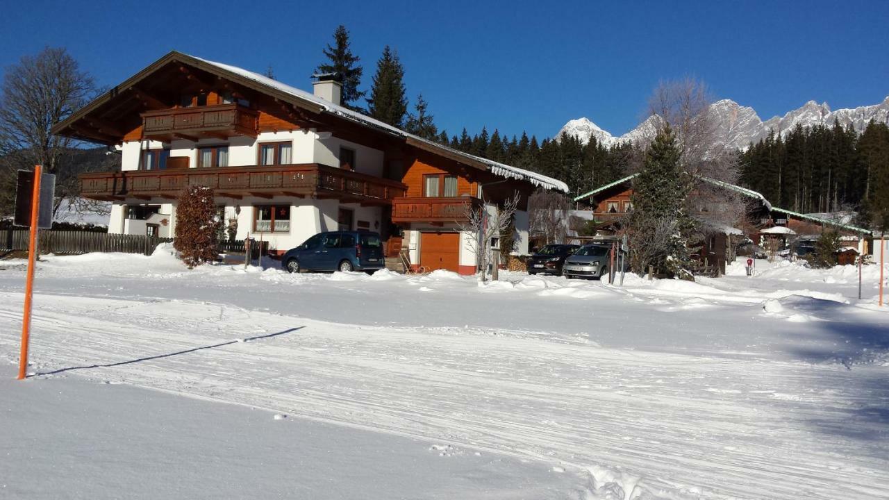 Haus Ferienglueck Apartment Ramsau am Dachstein Exterior photo